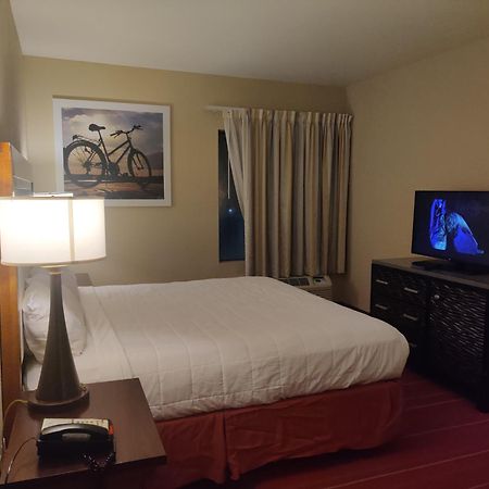 Days Inn By Wyndham Semmes Mobile Buitenkant foto