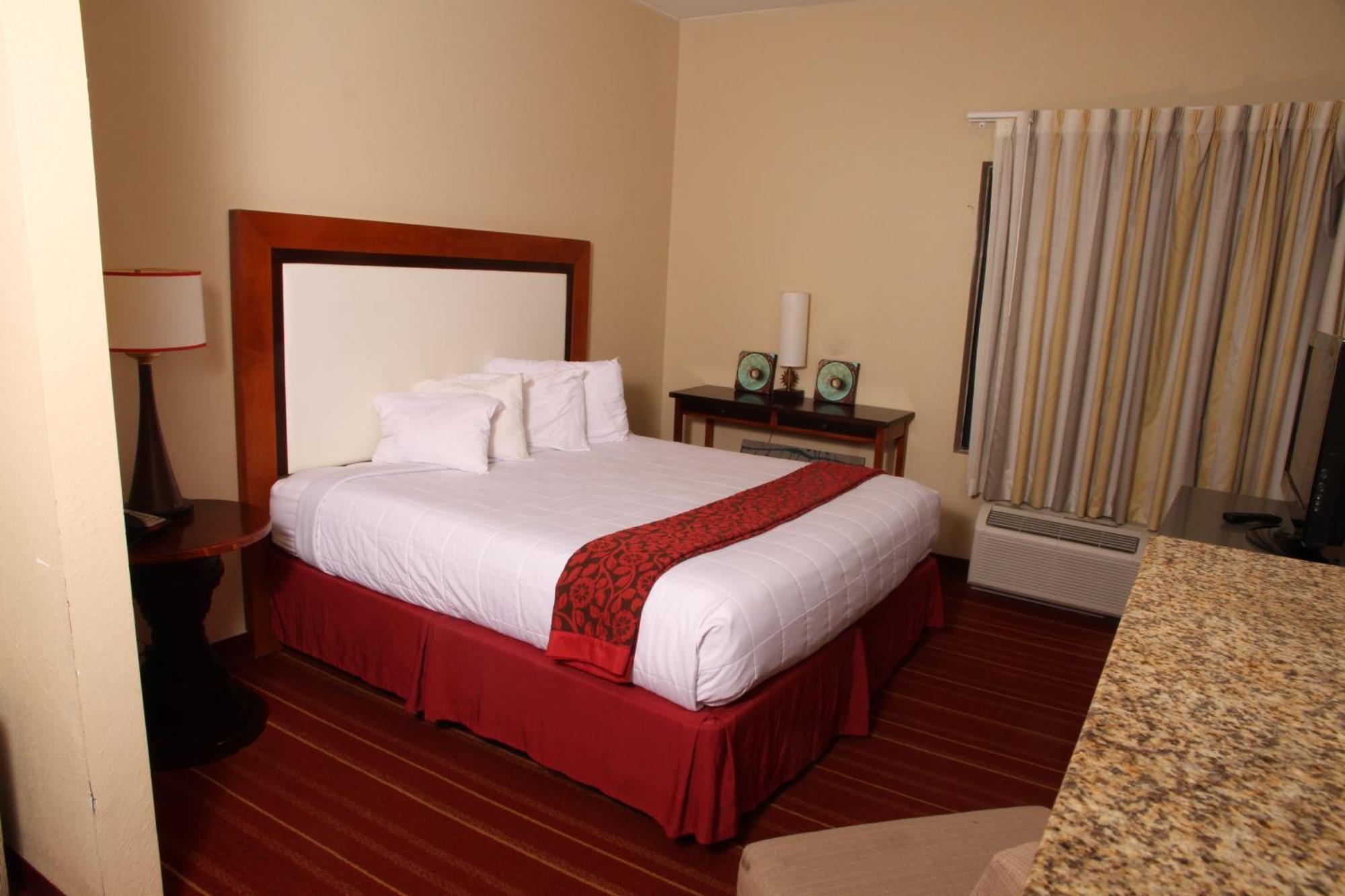 Days Inn By Wyndham Semmes Mobile Buitenkant foto