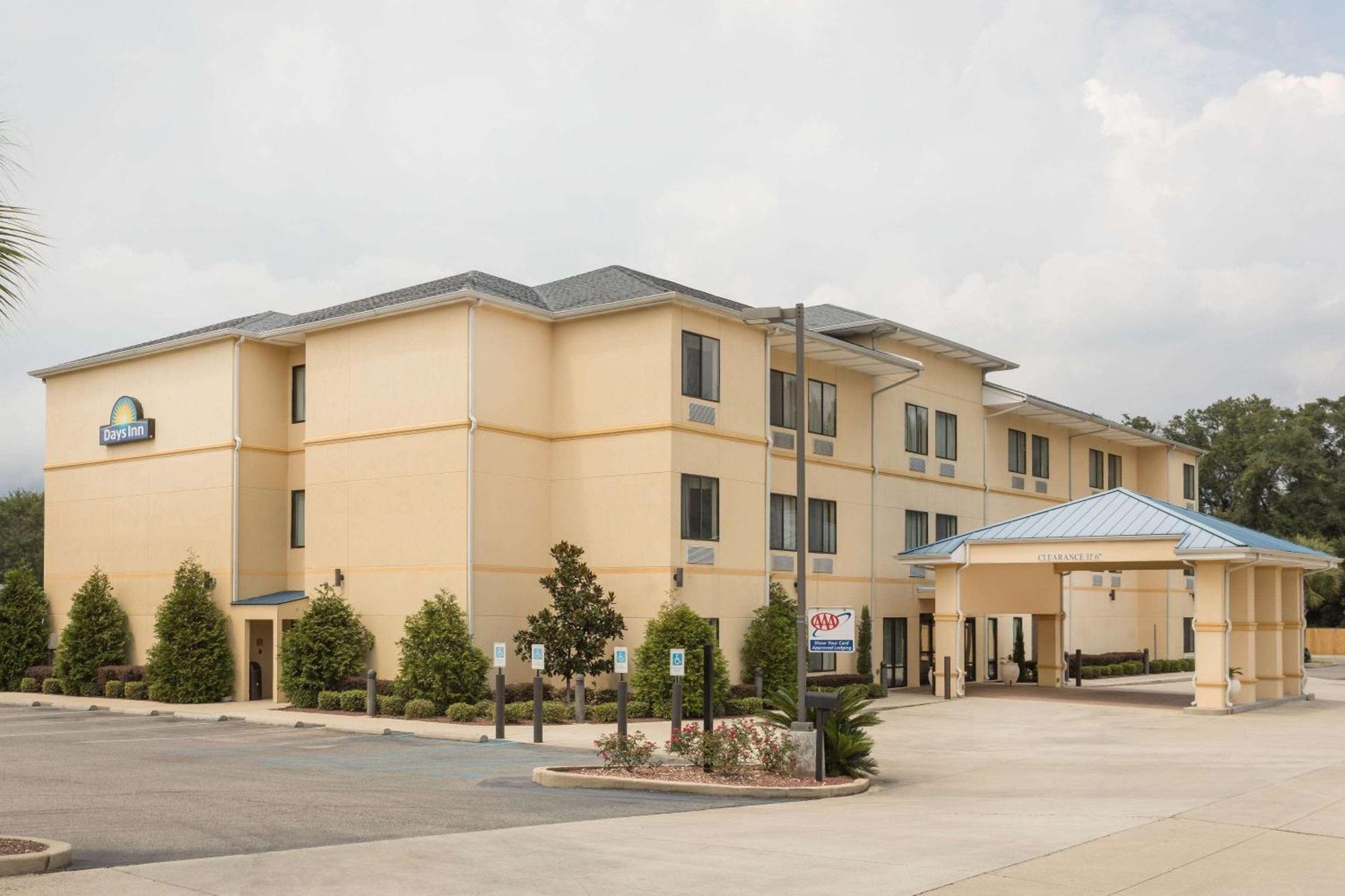 Days Inn By Wyndham Semmes Mobile Buitenkant foto