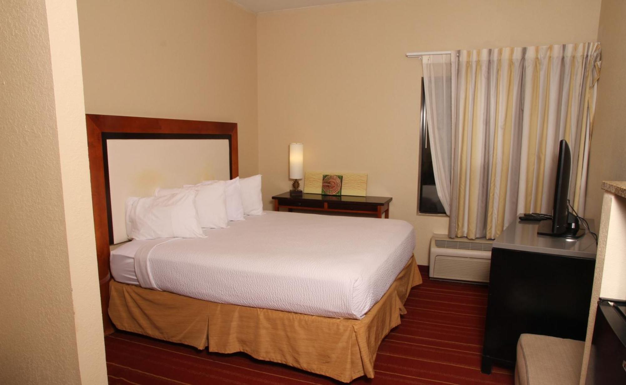 Days Inn By Wyndham Semmes Mobile Buitenkant foto