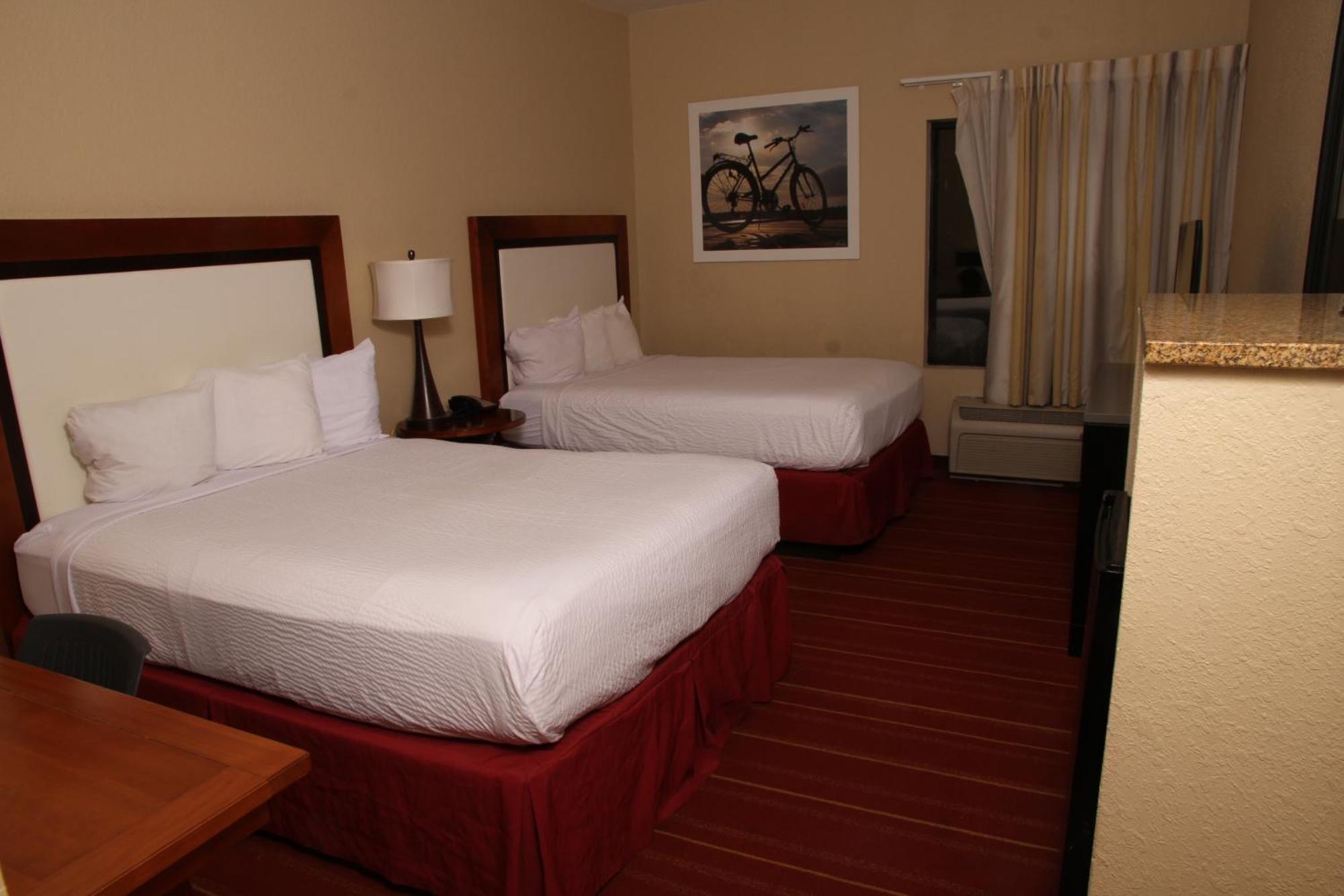 Days Inn By Wyndham Semmes Mobile Buitenkant foto